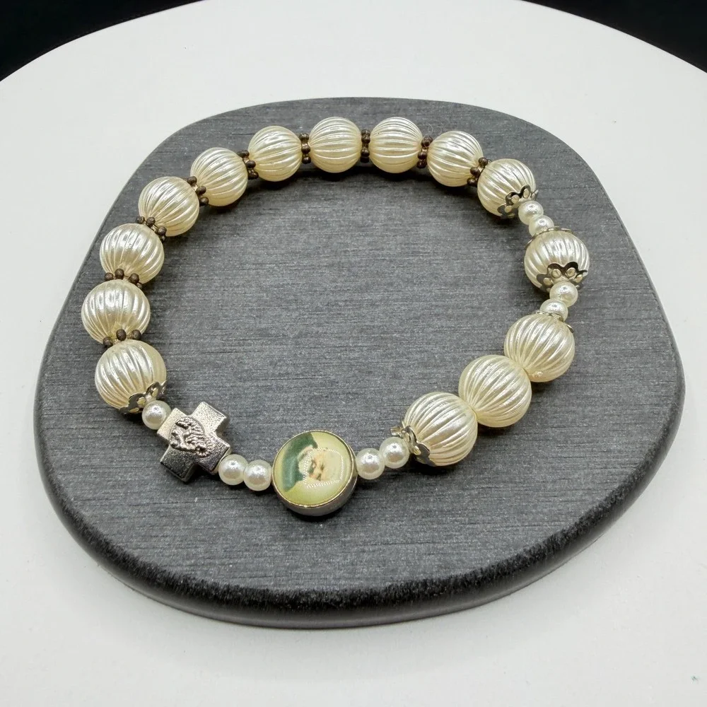 Catholic Devotional Cross Portrait Cream Faux Pearl Stretch Bracelet Religious